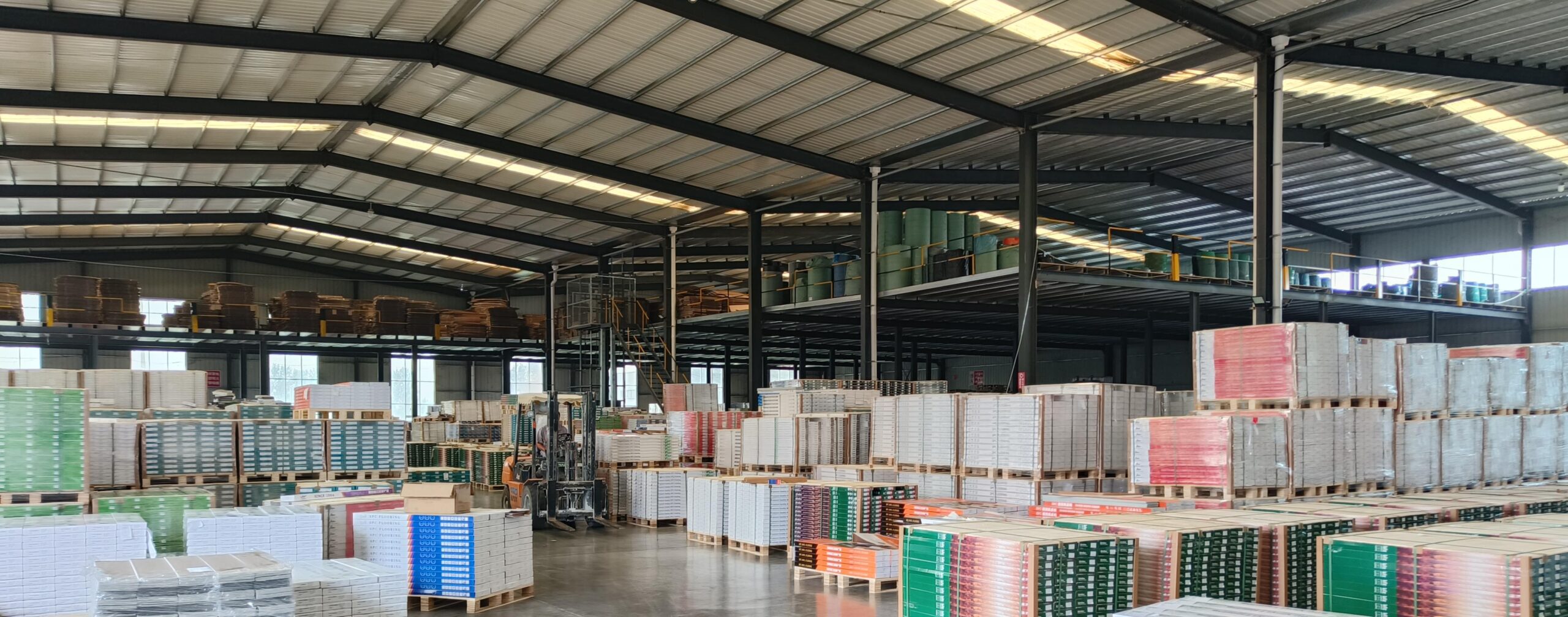 Senoinfi Flooring warehouse and shipping